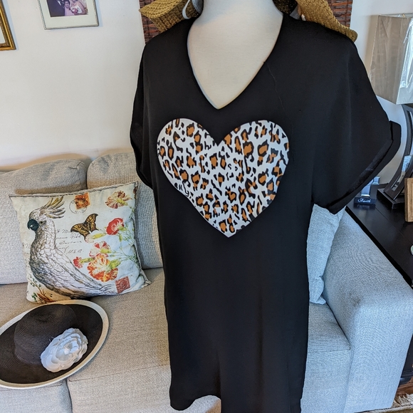 Tunic/ Dress.     A108 - Picture 2 of 5